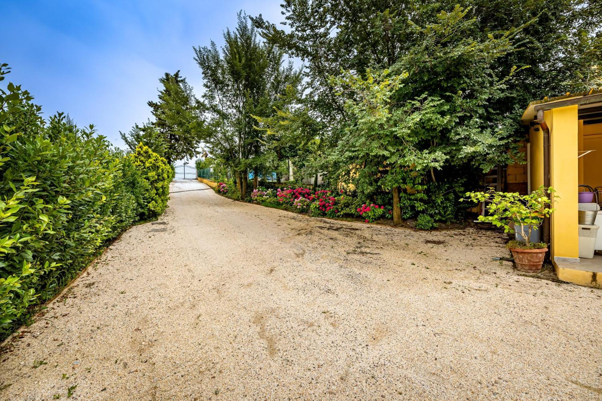 Casale Il Fontanellino - Country House Near Florence San Miniato Buitenkant foto