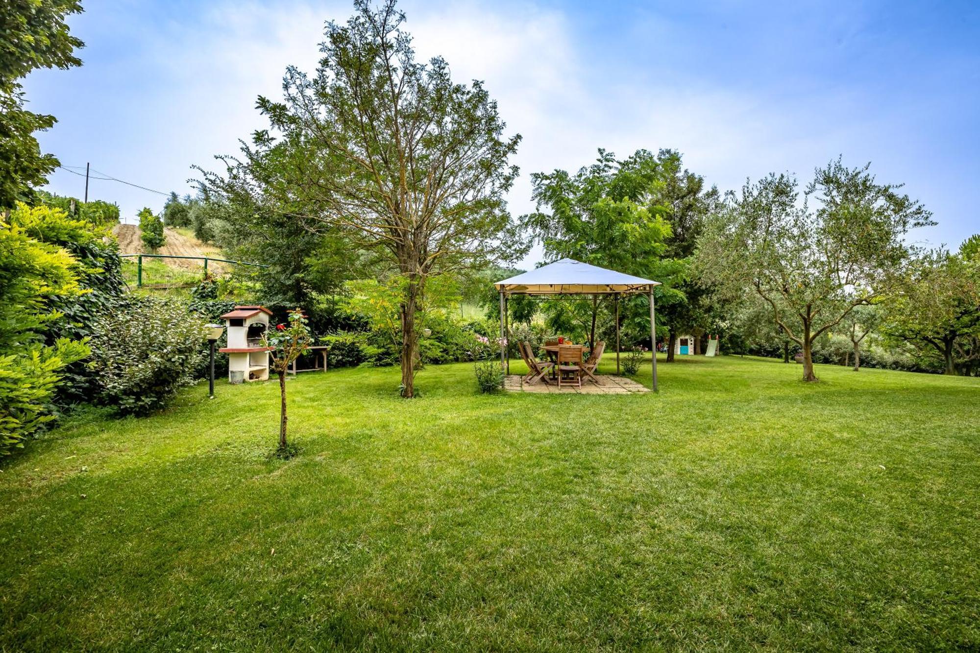 Casale Il Fontanellino - Country House Near Florence San Miniato Buitenkant foto